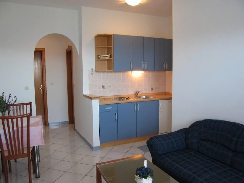 Apartment Vrsi 2