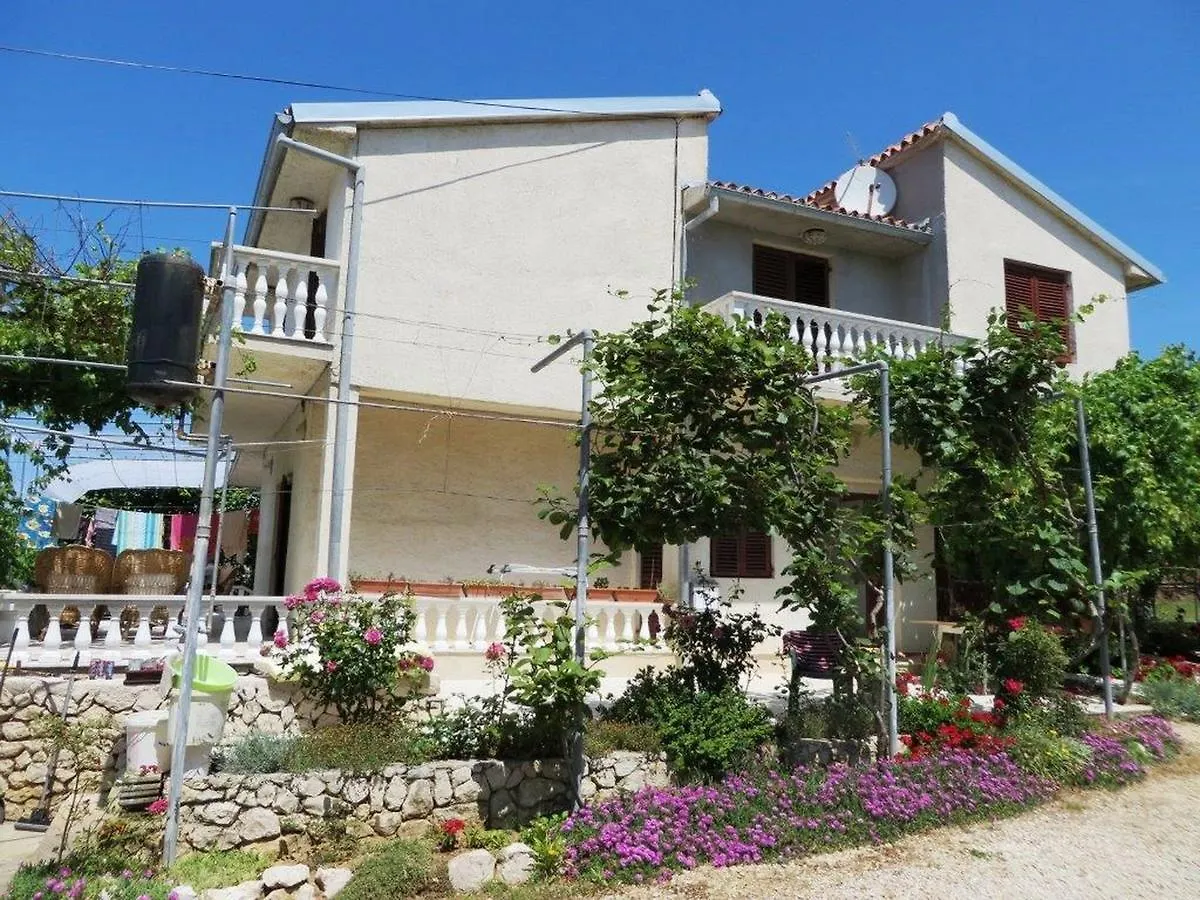 Apartment Vrsi 2 0*,  Croatia